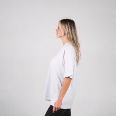 Unisex Beyaz Oversize Tişört - Toptan Satış | Konforlu ve Moda