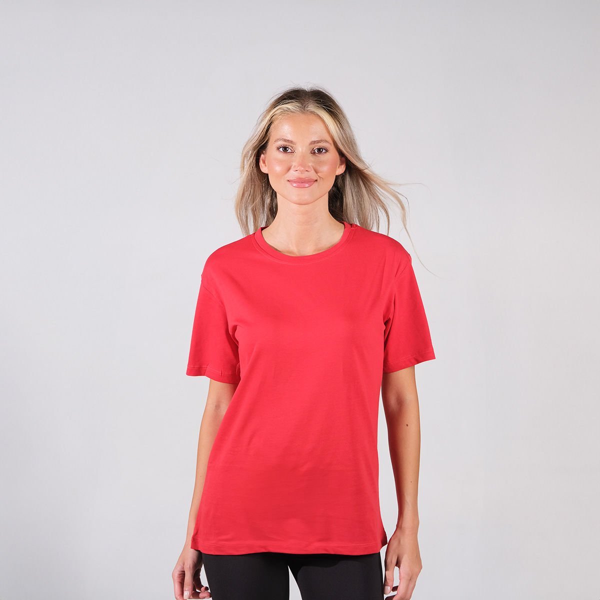 Unisex Kırmızı Bisiklet Yaka Tişört - Regular Fit | Toptan Satış Fırsatı