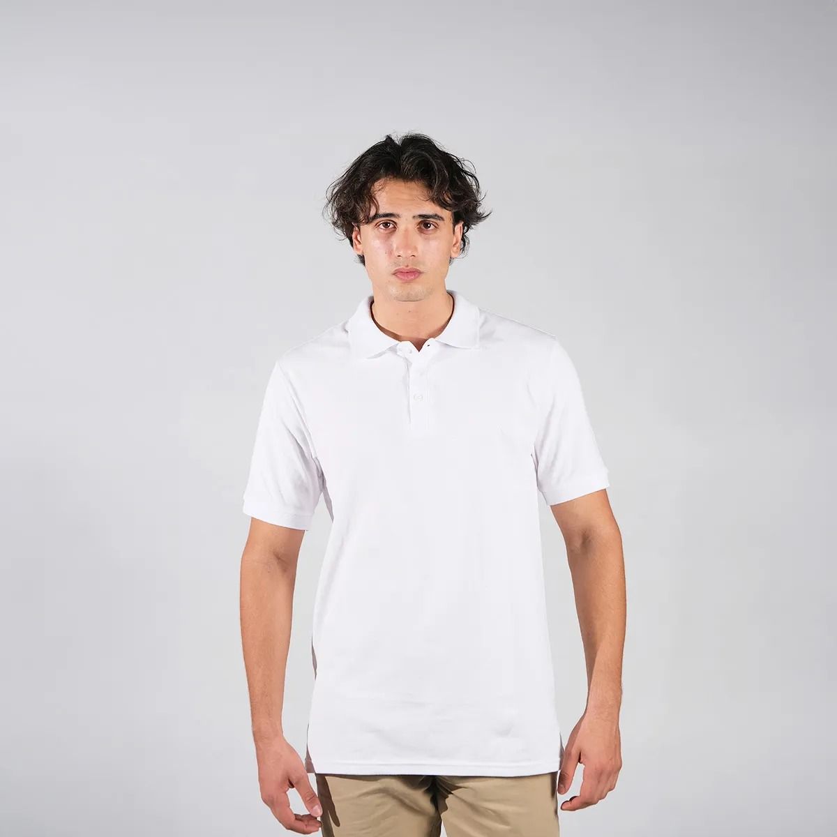 Unisex Beyaz Polo Yaka Tişört - Toptan ve Uygun Fiyat | Her Kombine Uygun